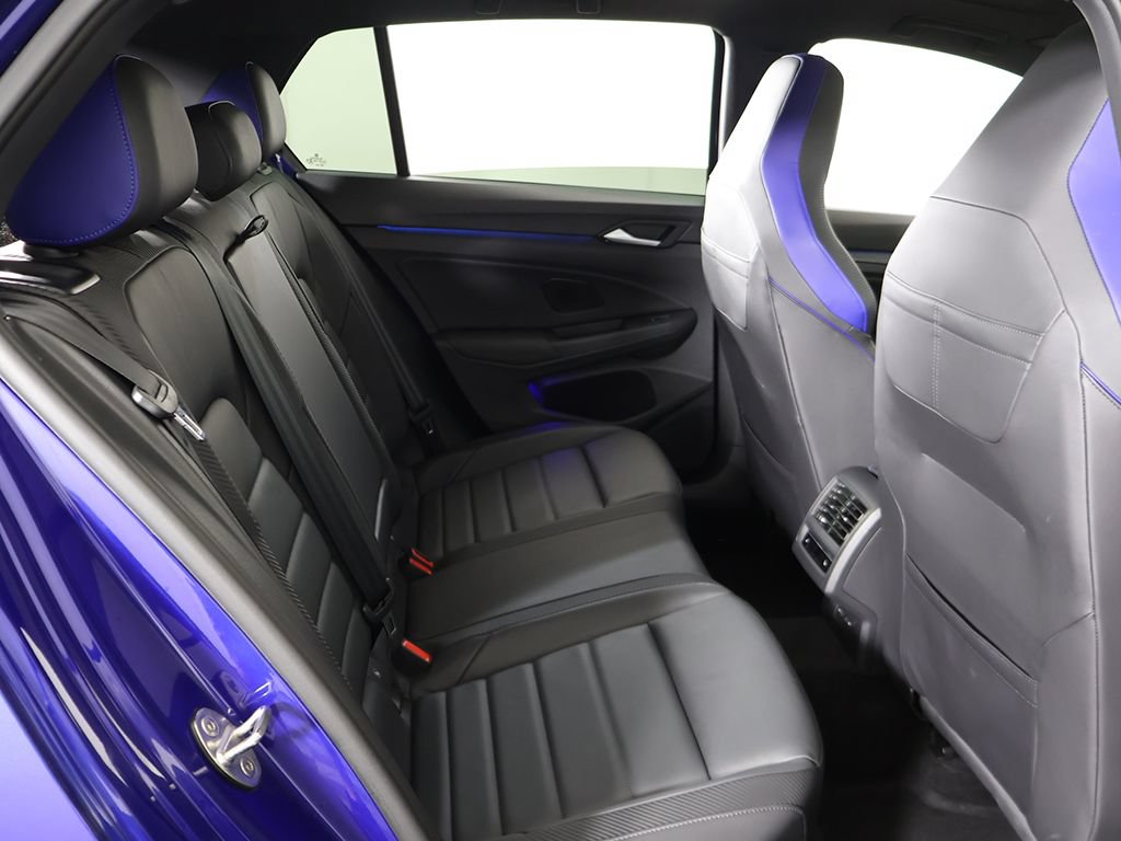 Used 2023 Volkswagen Golf R AWD/4WD image 40