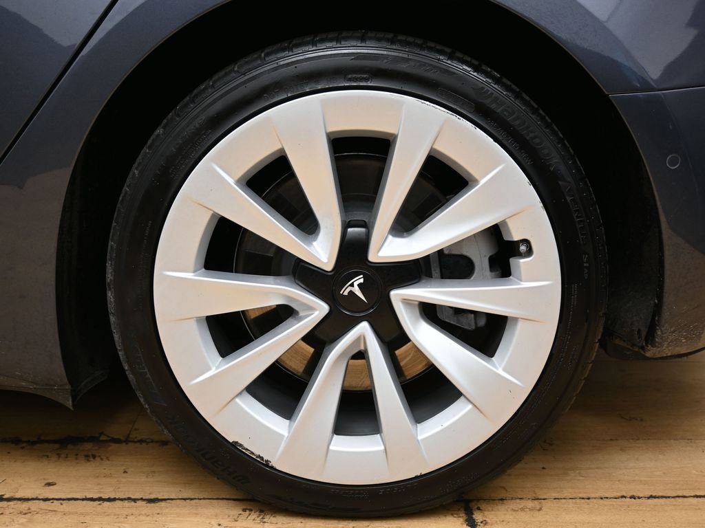 Used 2022 Tesla Model 3 Long Range image 11