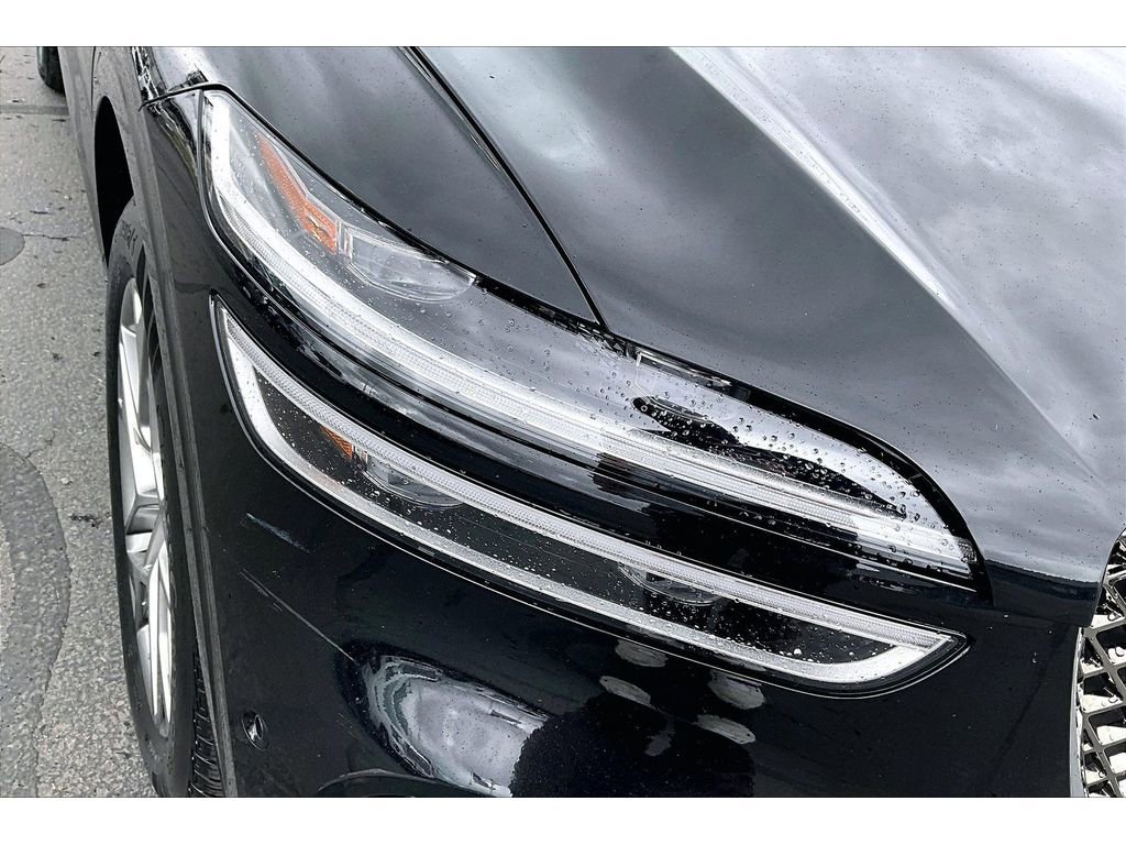 Used 2023 Genesis GV70 2.5T w/ Advanced Package image 25