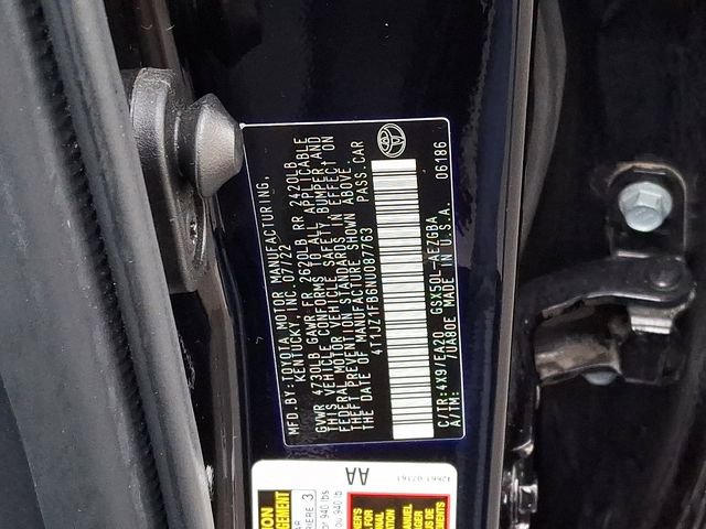 Used 2022 Toyota Avalon XLE image 28