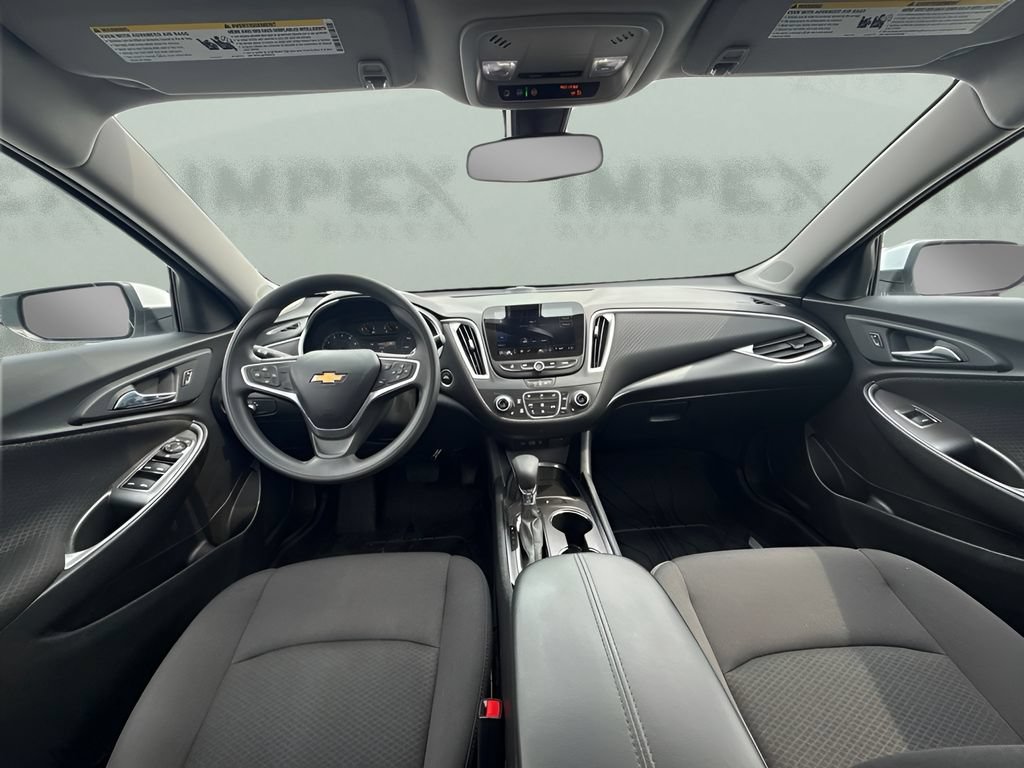 Used 2022 Chevrolet Malibu LT FWD image 7