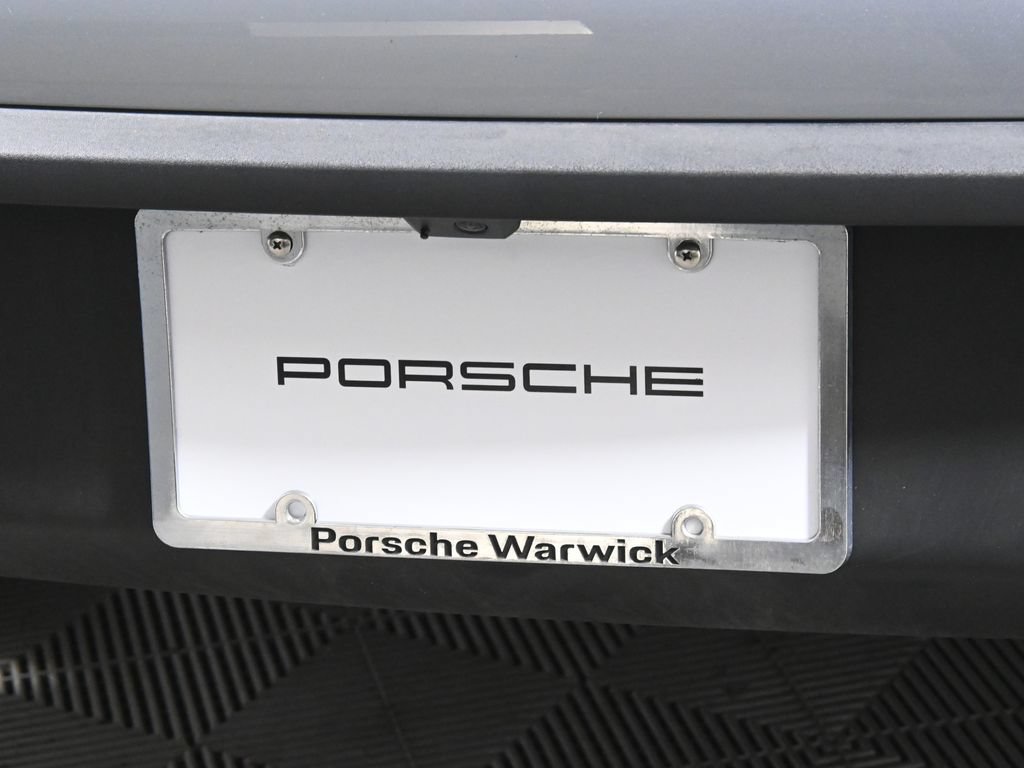 Used 2025 Porsche Macan Turbo AWD/4WD image 14