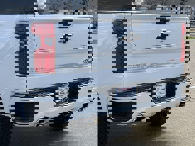 Used 2023 Chevrolet Silverado 1500 RST w/ Z71 Off-Road Package image 6