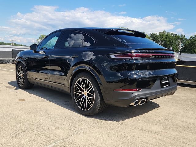 New 2026 Porsche Cayenne S image 3