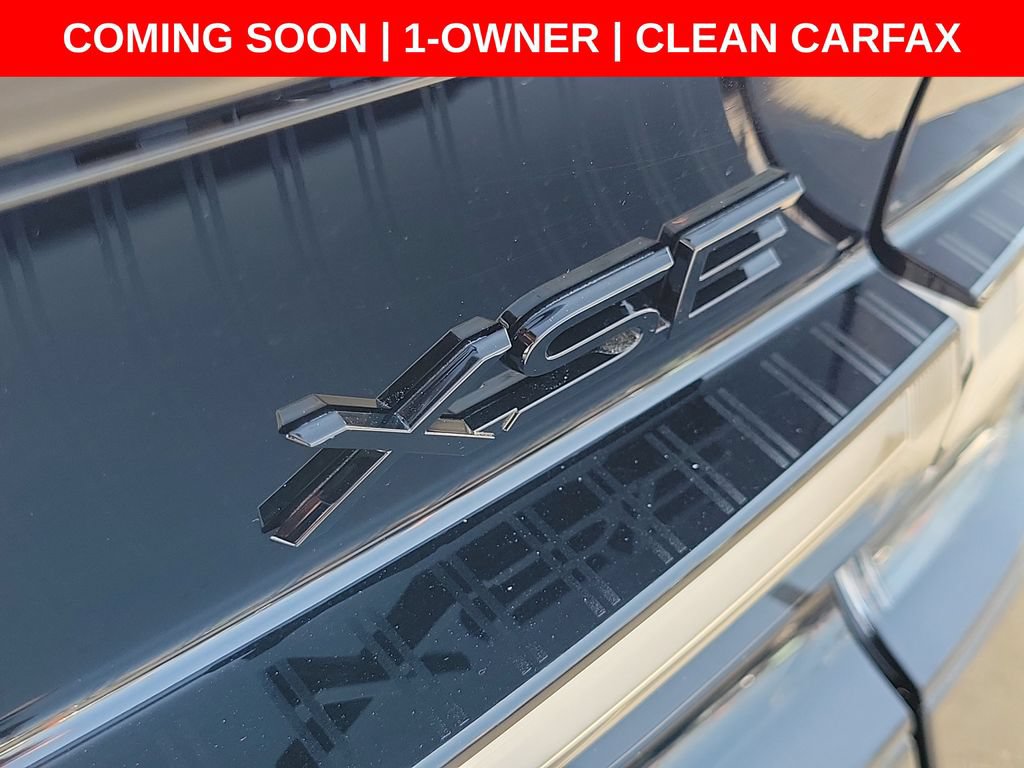 Used 2026 Toyota Prius Plug-In Hybrid FWD image 11