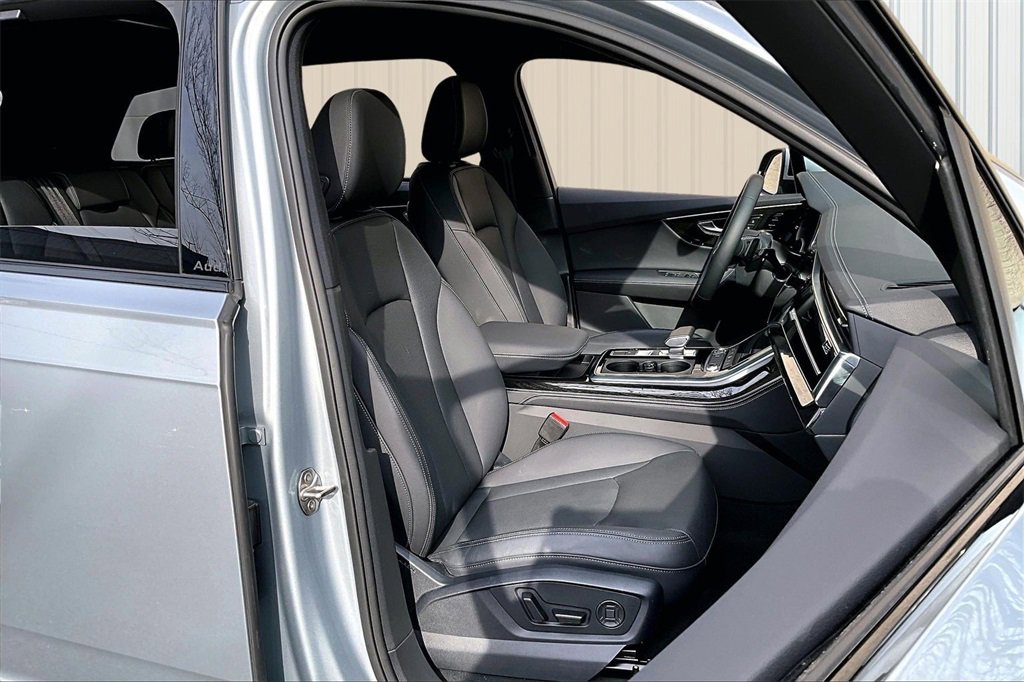 Used 2025 Audi Q7 2.0T Premium Plus image 29
