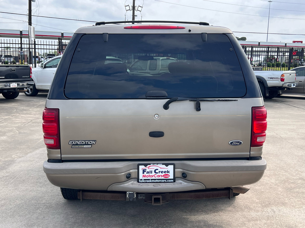Used 2002 Ford Expedition Eddie Bauer image 4