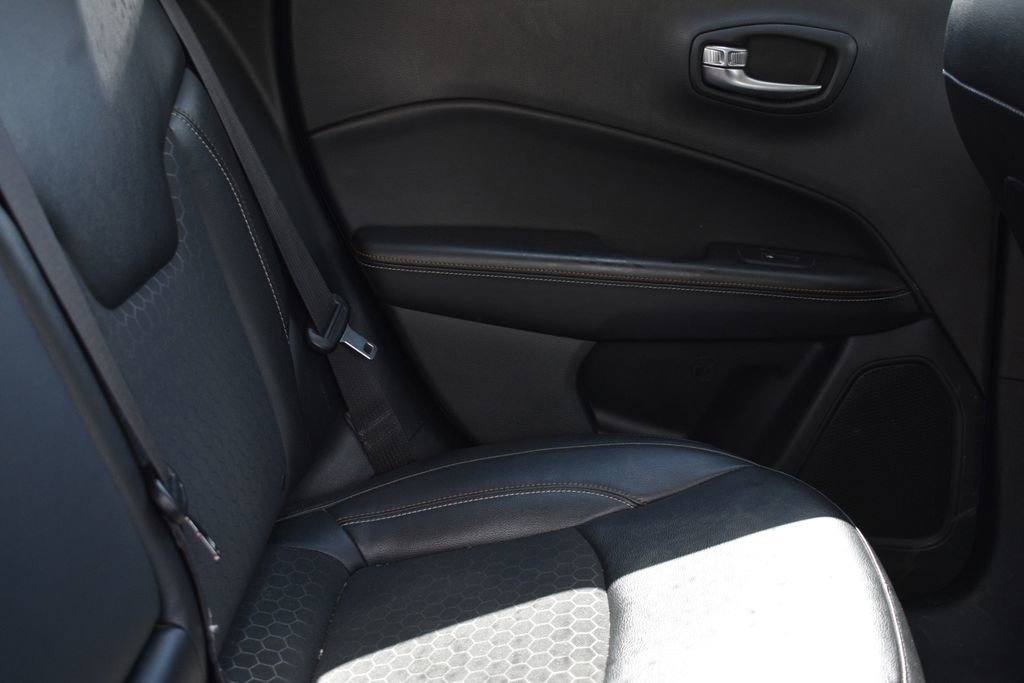 Used 2019 Jeep Compass Latitude w/ Popular Equipment Group image 30