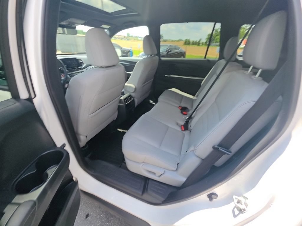 Used 2023 Honda Passport EX-L image 28