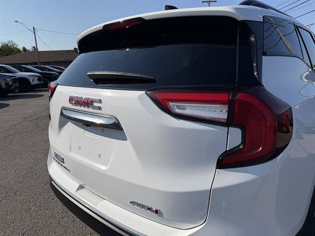 Used 2022 GMC Terrain AT4 w/ Infotainment Package II AWD/4WD image 21