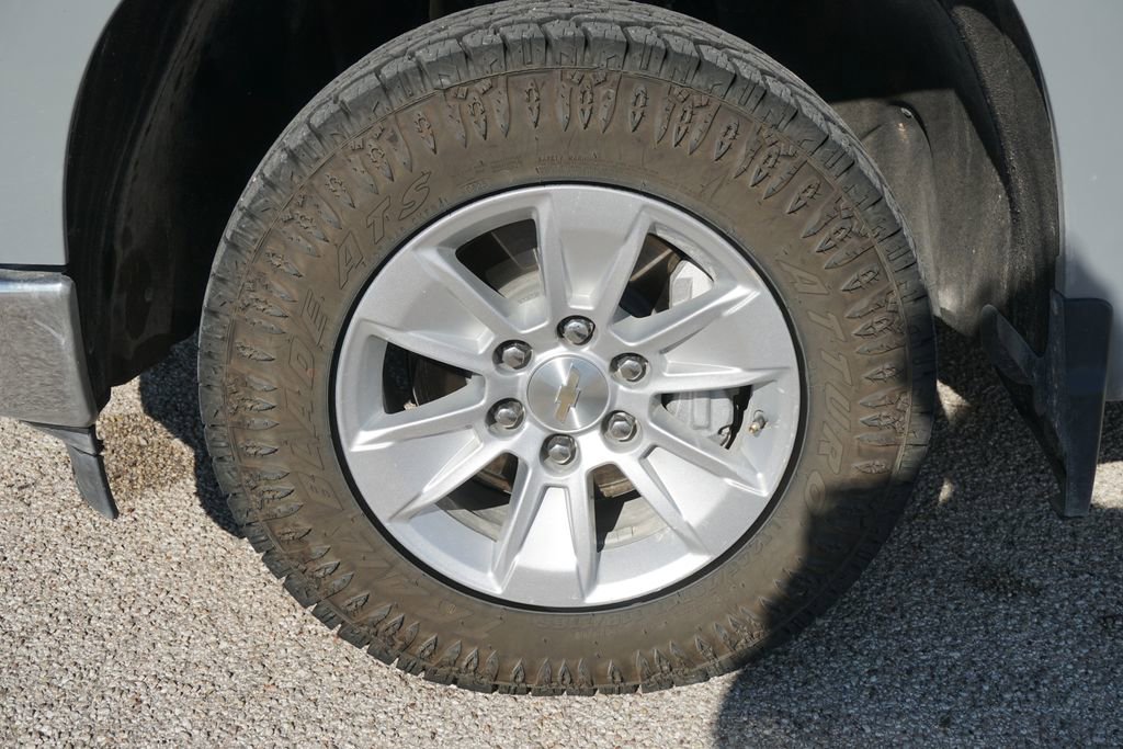 Used 2024 Chevrolet Silverado 1500 LT w/ Convenience Package II image 12