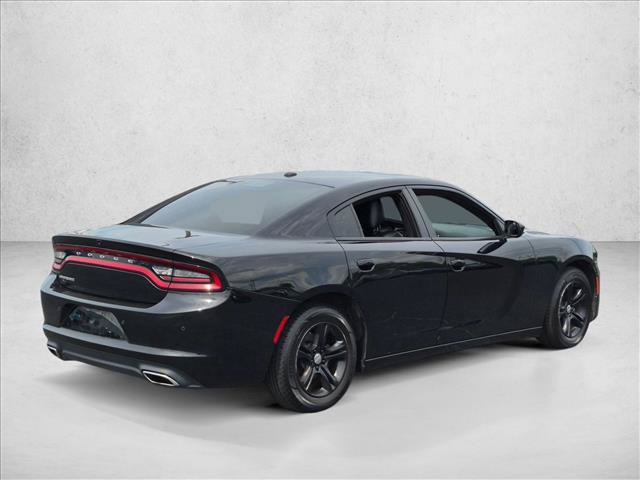 Used 2022 Dodge Charger SXT w/ Leather Interior Group RWD image 5