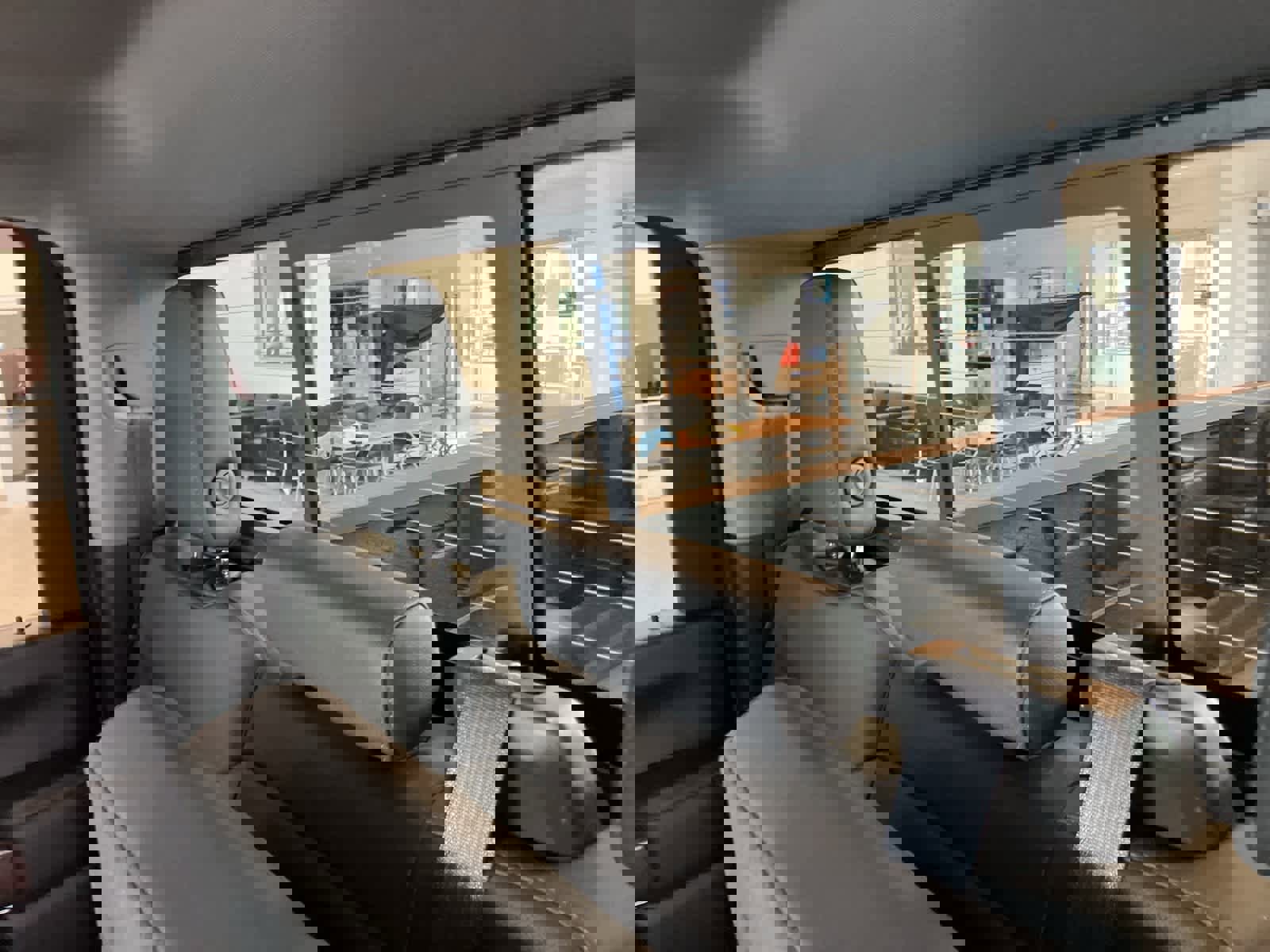 Used 2022 GMC Sierra 2500 SLT w/ SLT Preferred Package image 30