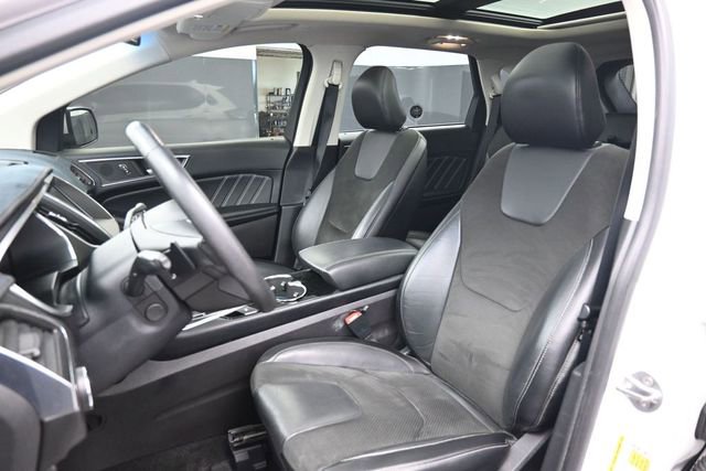 Used 2017 Ford Edge Sport w/ Equipment Group 401A AWD/4WD image 22