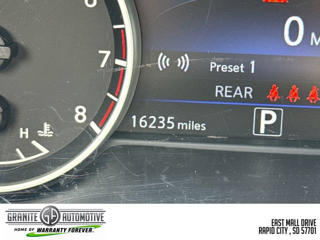 Used 2024 Nissan Murano Platinum w/ Cargo Package AWD/4WD image 17