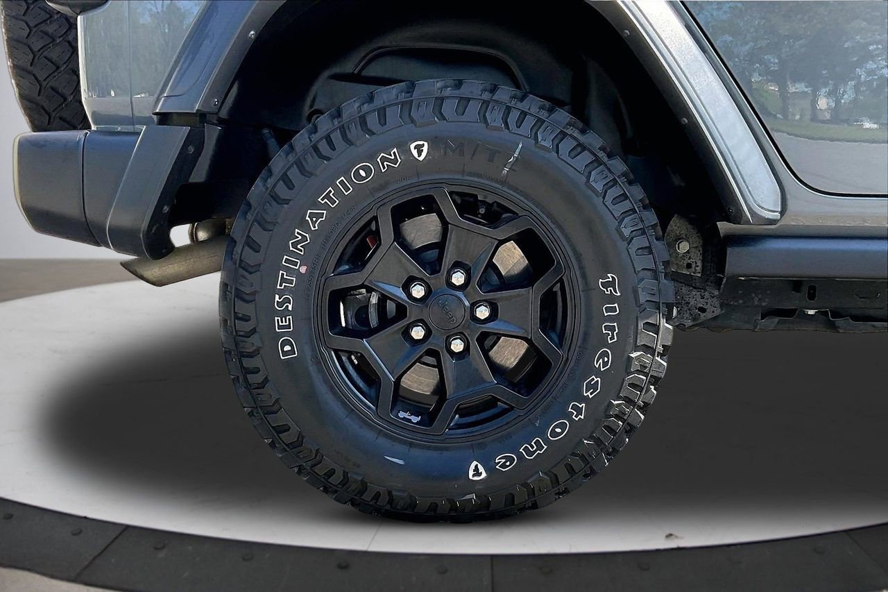 Used 2023 Jeep Wrangler Unlimited w/ Cold Weather Group image 35