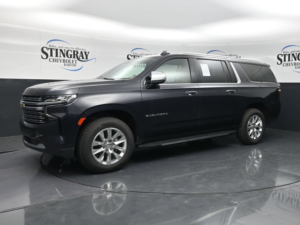 Used 2024 Chevrolet Suburban Premier RWD image 4