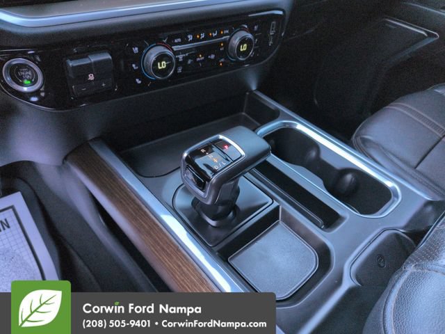 Used 2022 Chevrolet Silverado 1500 High Country AWD/4WD image 17