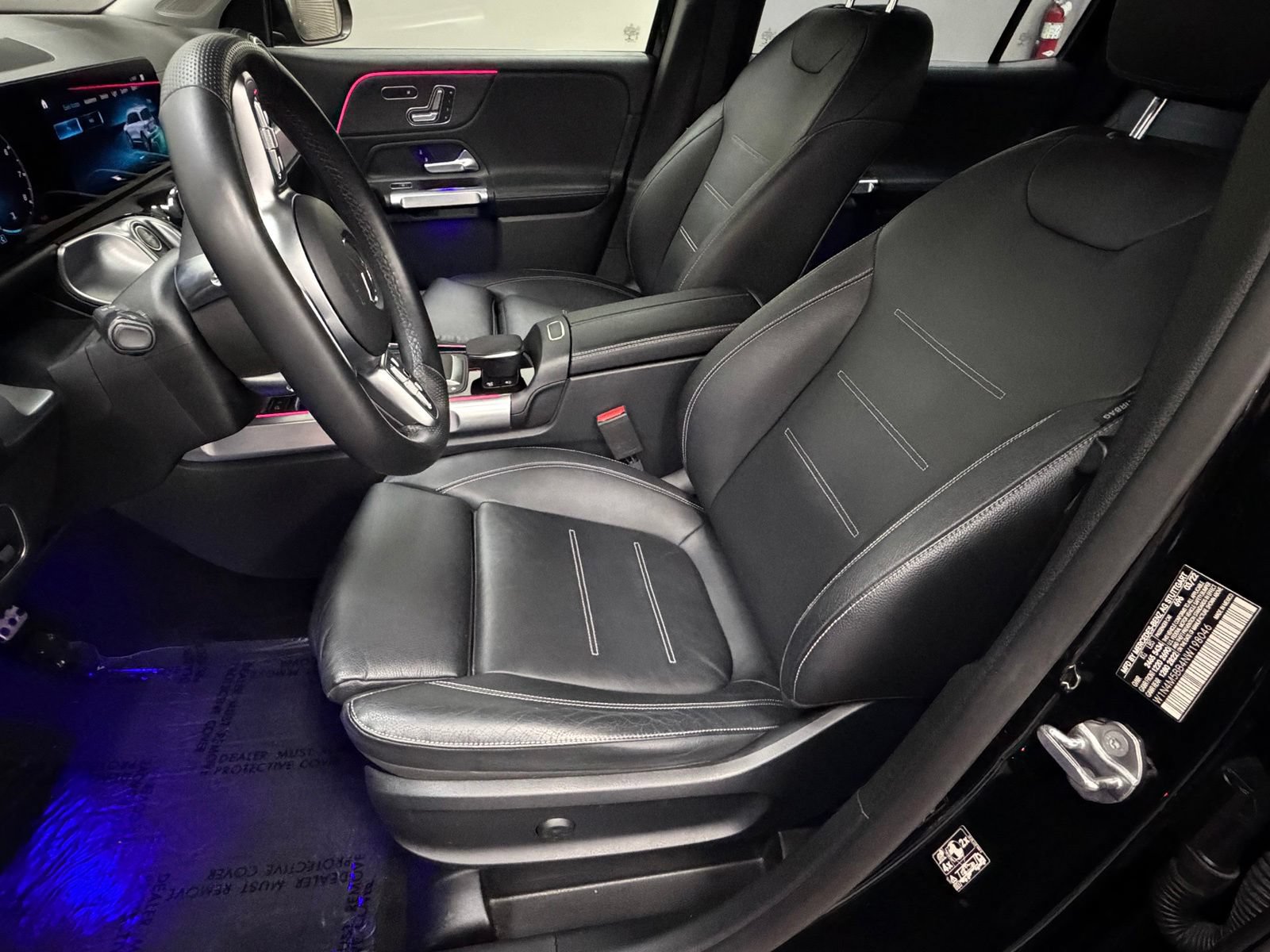 Certified 2022 Mercedes-Benz GLB 35 AMG 4MATIC image 25