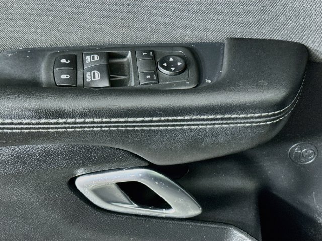 Used 2019 Dodge Challenger R/T Scat Pack RWD image 21