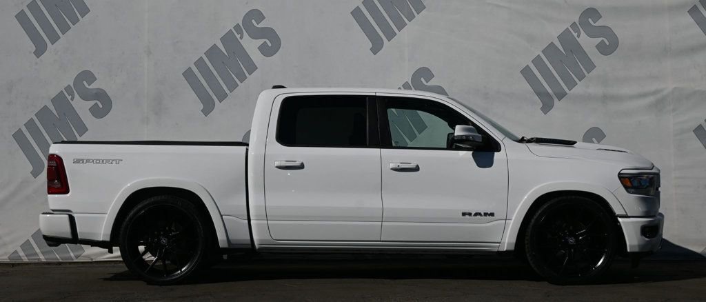 Used 2022 RAM 1500 Laramie w/ Sport Appearance Package image 4