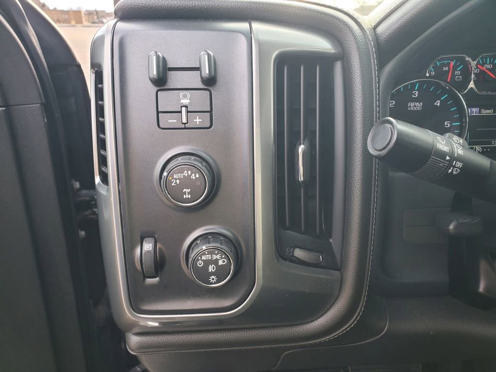 Used 2017 Chevrolet Silverado 1500 LTZ w/ Sport Package image 12