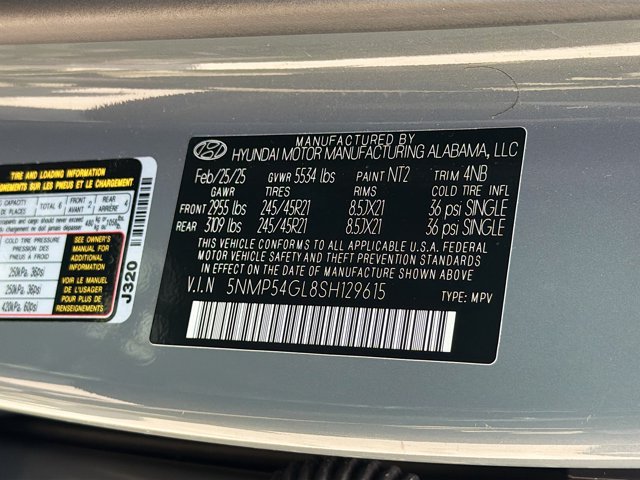Certified 2025 Hyundai Santa Fe Calligraphy FWD image 32