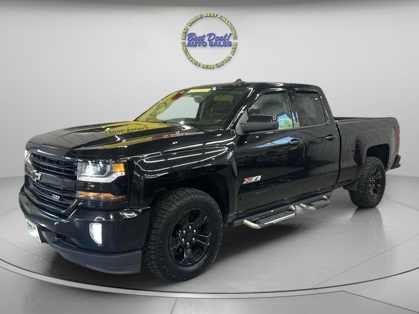 Used 2017 Chevrolet Silverado 1500 LT w/ Midnight Edition AWD/4WD image 1