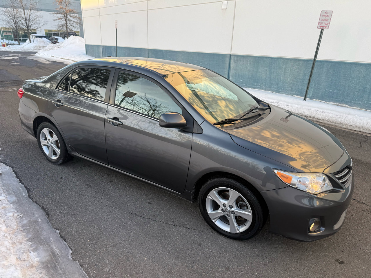 Used 2013 Toyota Corolla LE Special Edition image 10