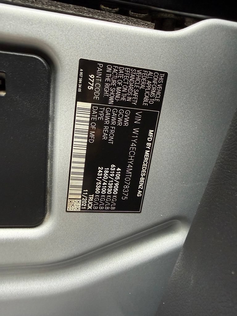 Used 2021 Mercedes-Benz Sprinter 2500 image 30