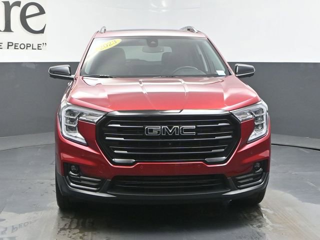 Used 2023 GMC Terrain SLT w/ Tech Package image 51