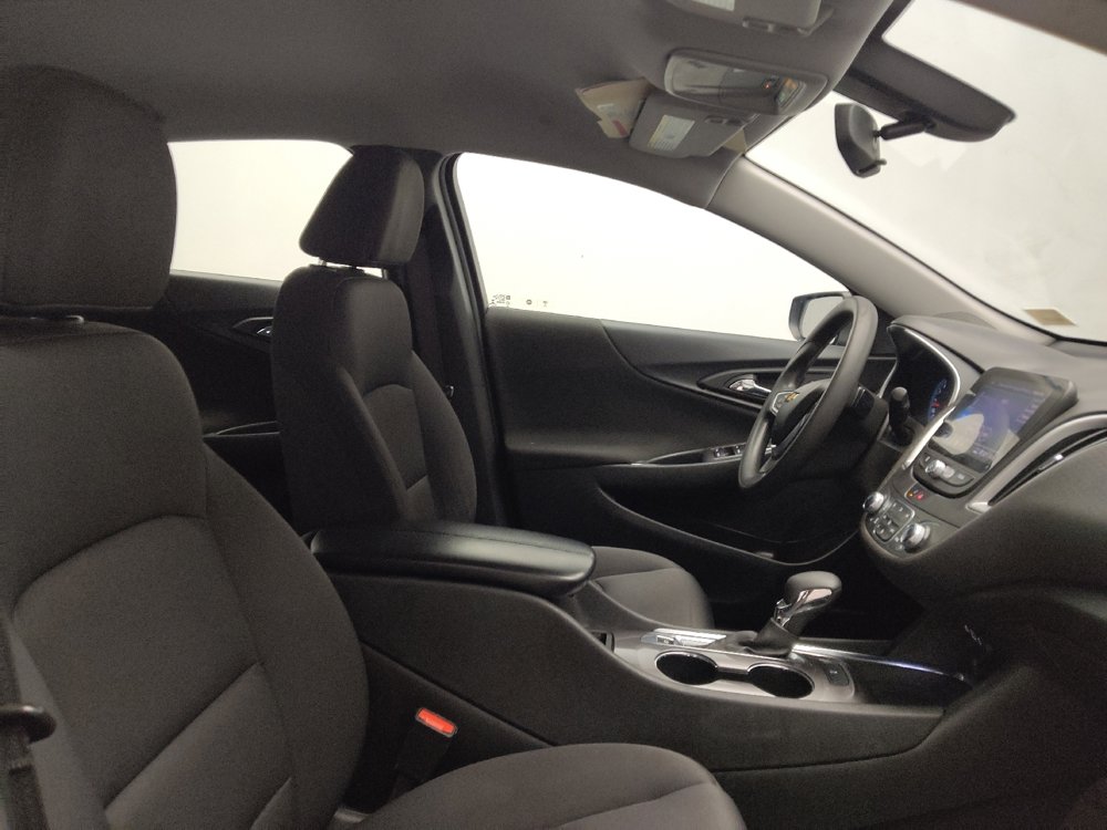 Used 2022 Chevrolet Malibu LT image 21