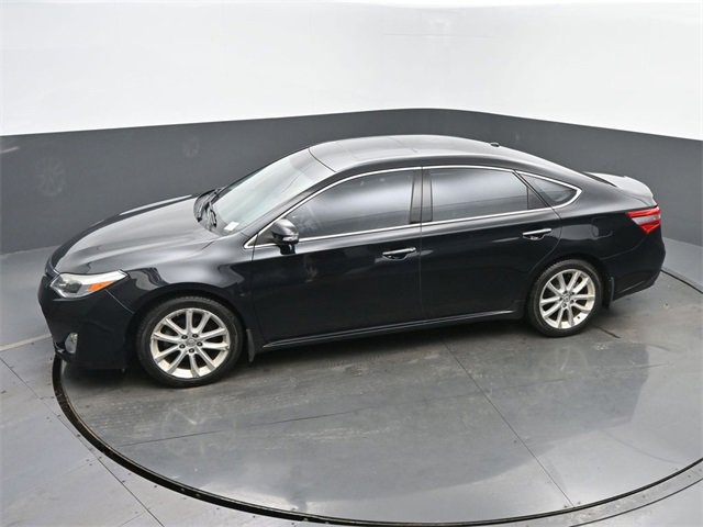 Used 2013 Toyota Avalon XLE Touring image 39