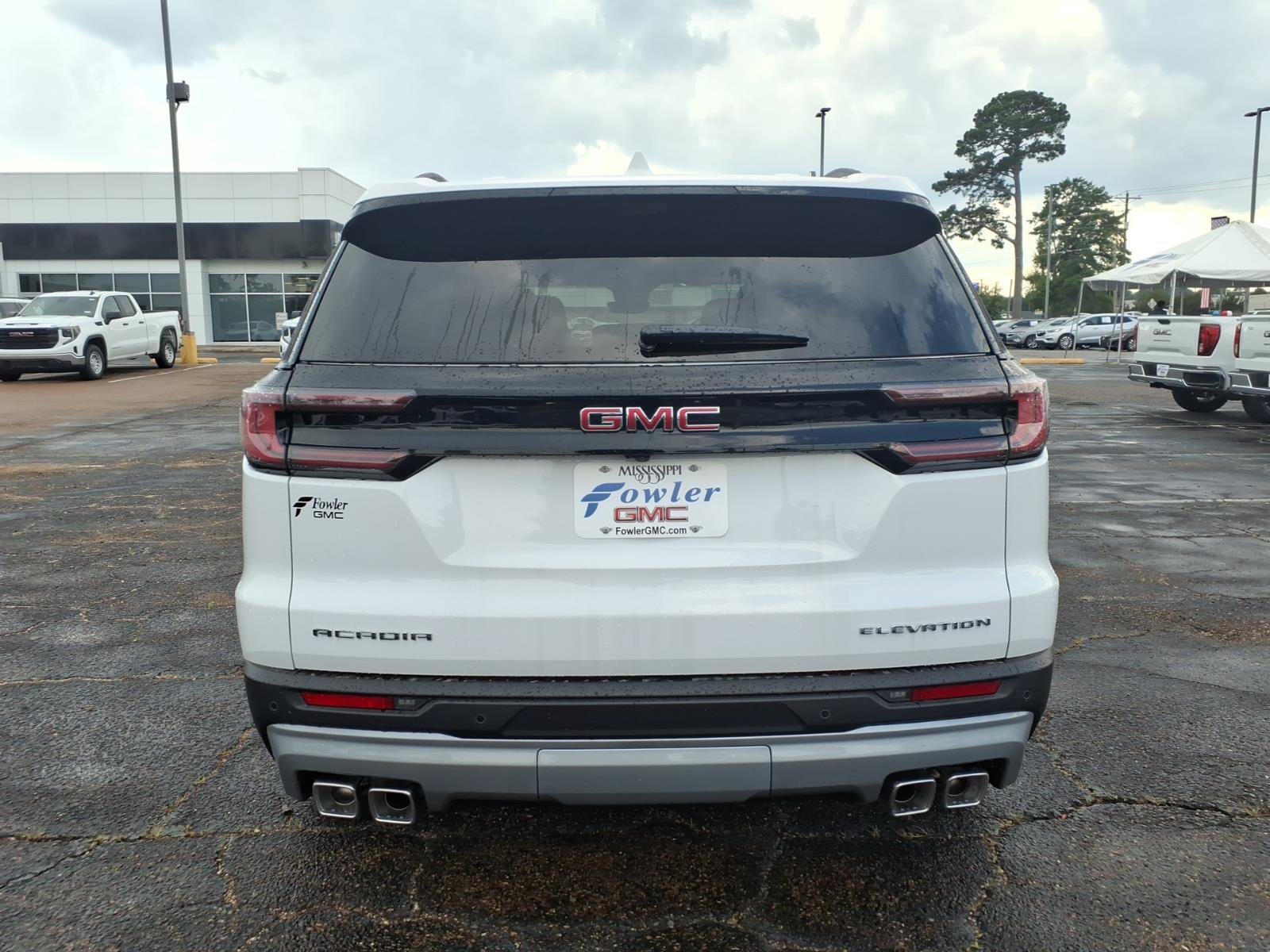 New 2026 GMC Acadia Elevation w/ Elevation Premium Package FWD image 4