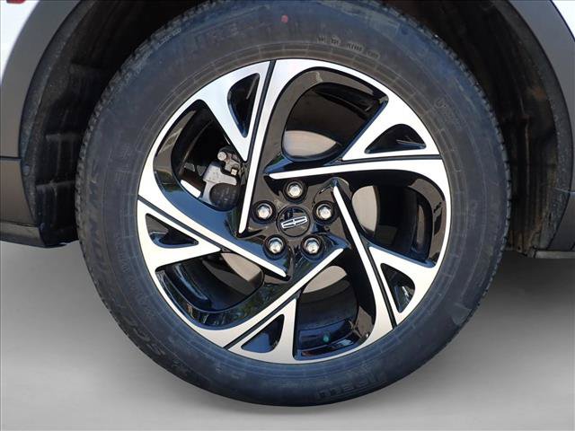Used 2024 Lincoln Nautilus Premier w/ Equipment Group 102A AWD/4WD image 6