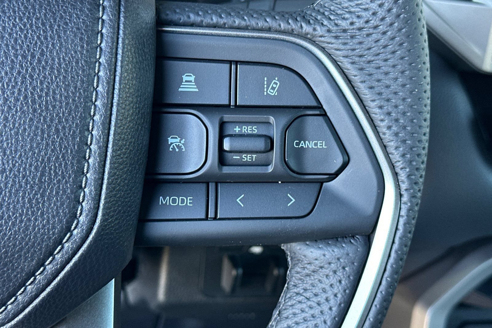 New 2026 Toyota Tundra Limited AWD/4WD image 28
