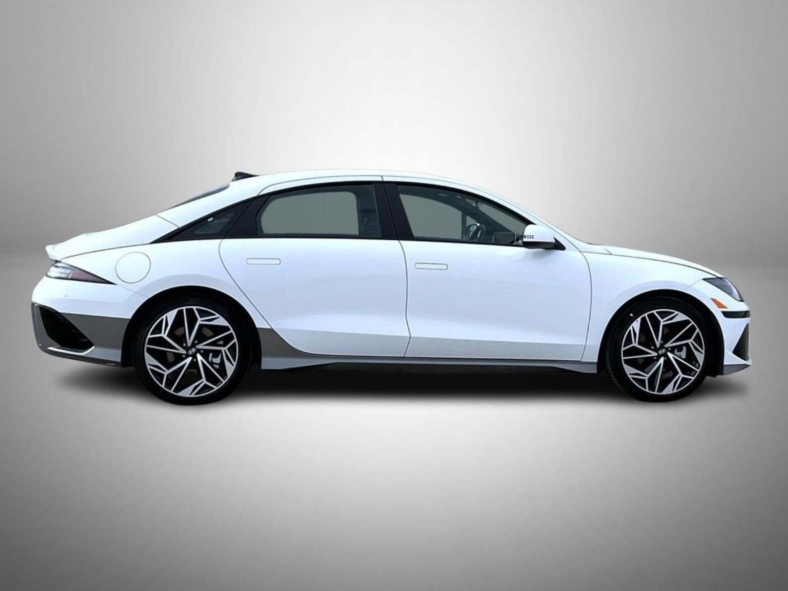 New 2025 Hyundai Ioniq 6 SEL image 4
