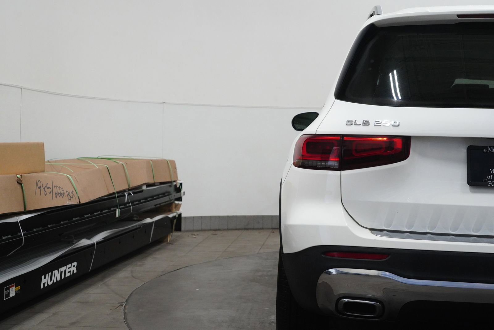 Certified 2021 Mercedes-Benz GLB 250 4MATIC image 13