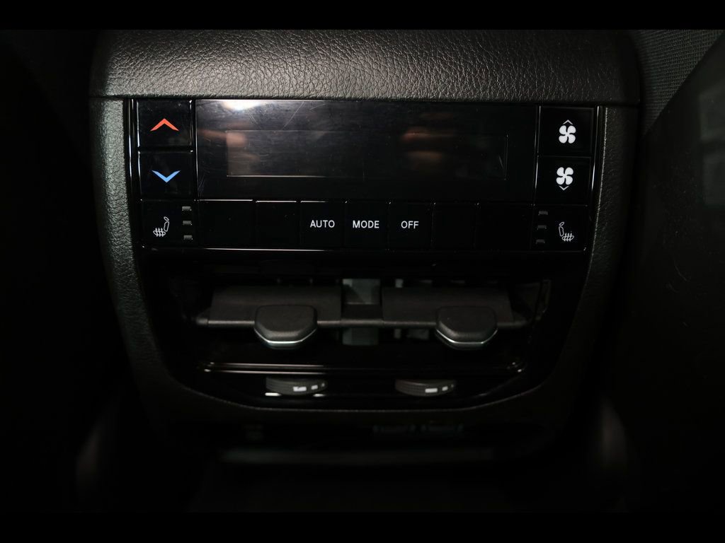 Used 2021 Jeep Grand Cherokee L Overland image 32