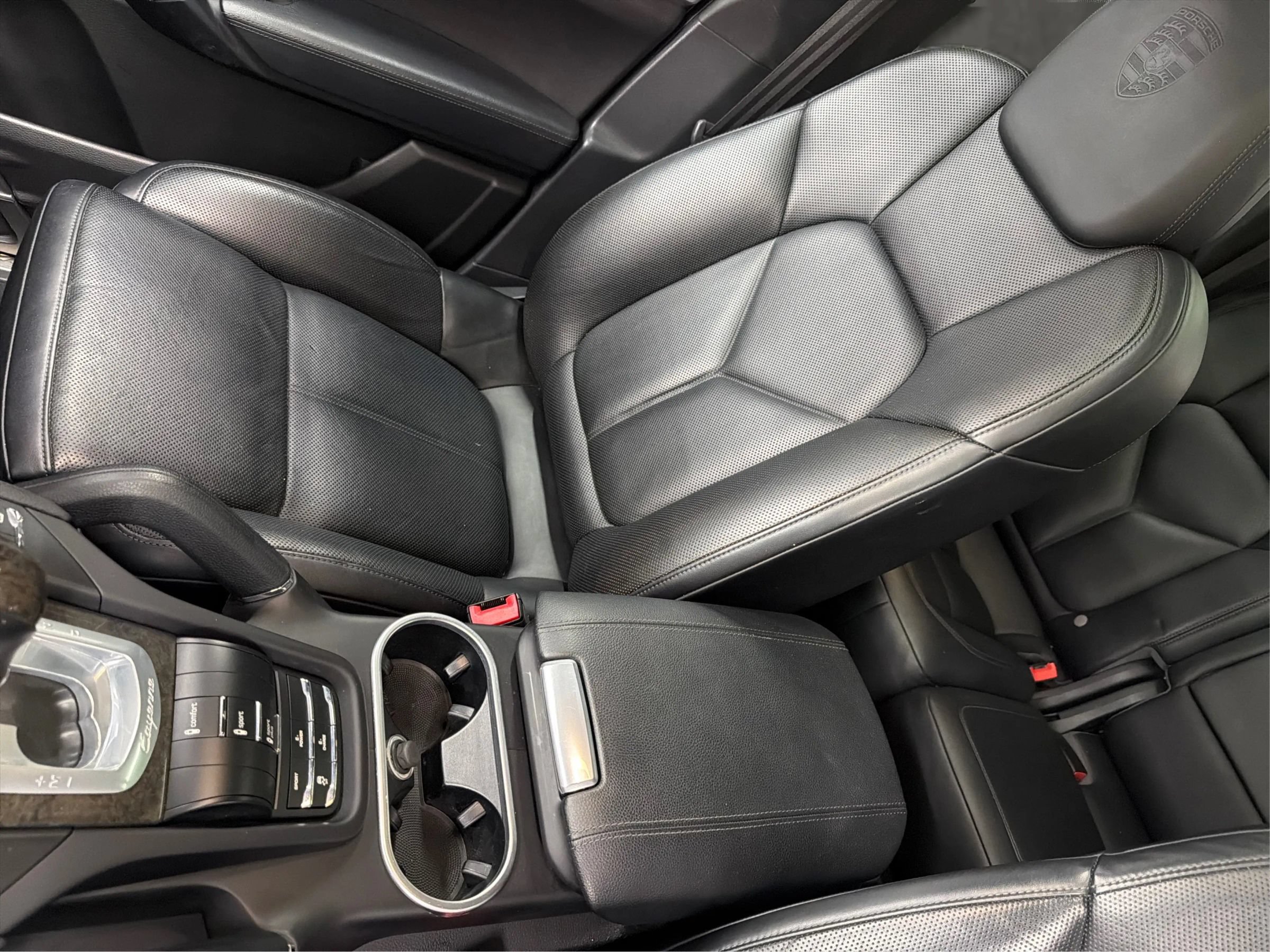 Used 2016 Porsche Cayenne S AWD/4WD image 18