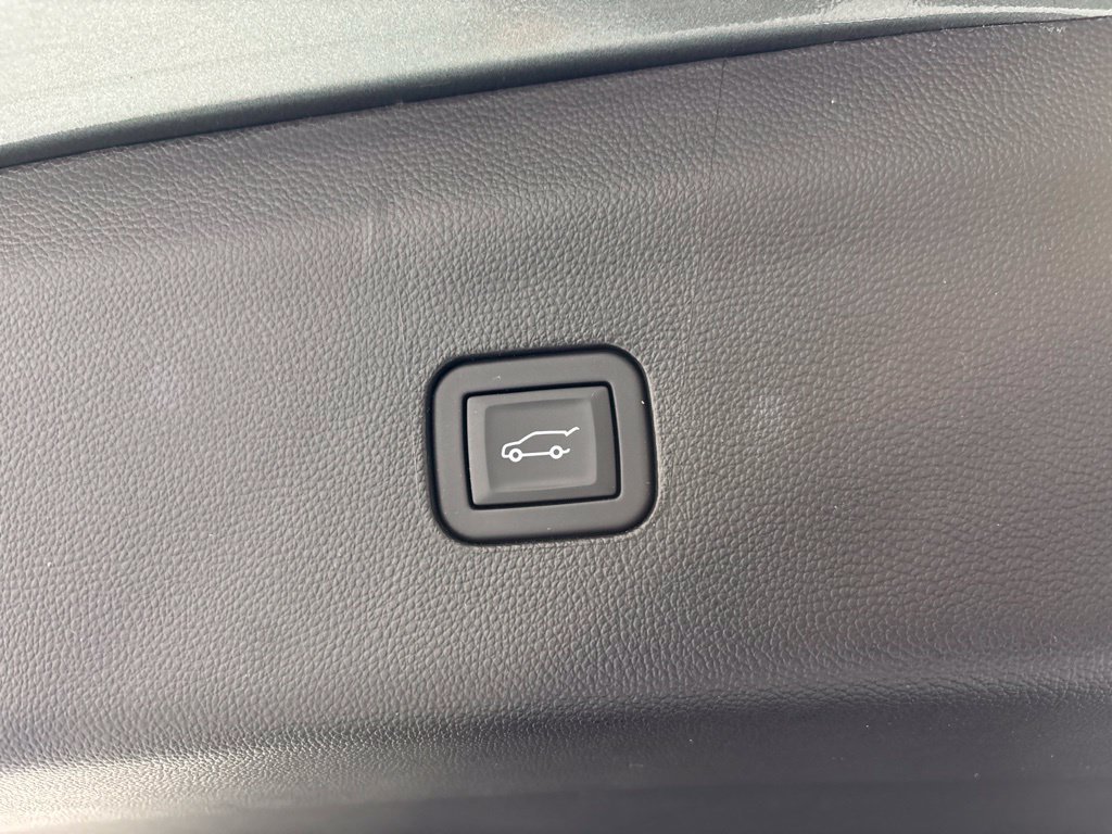 Used 2023 Buick Enclave Essence w/ Experience Buick Package AWD/4WD image 51