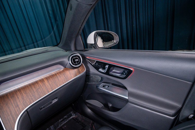 Certified 2026 Mercedes-Benz GLC 300 image 21