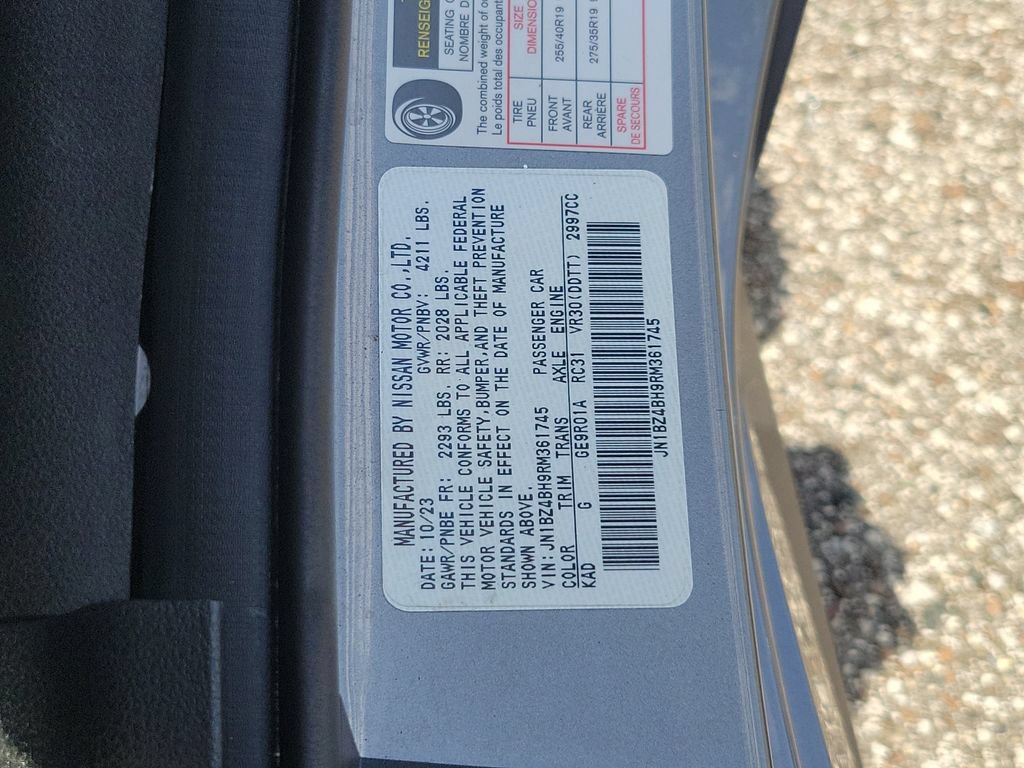 Certified 2024 Nissan Z Performance w/ Floor Mat Package RWD image 26
