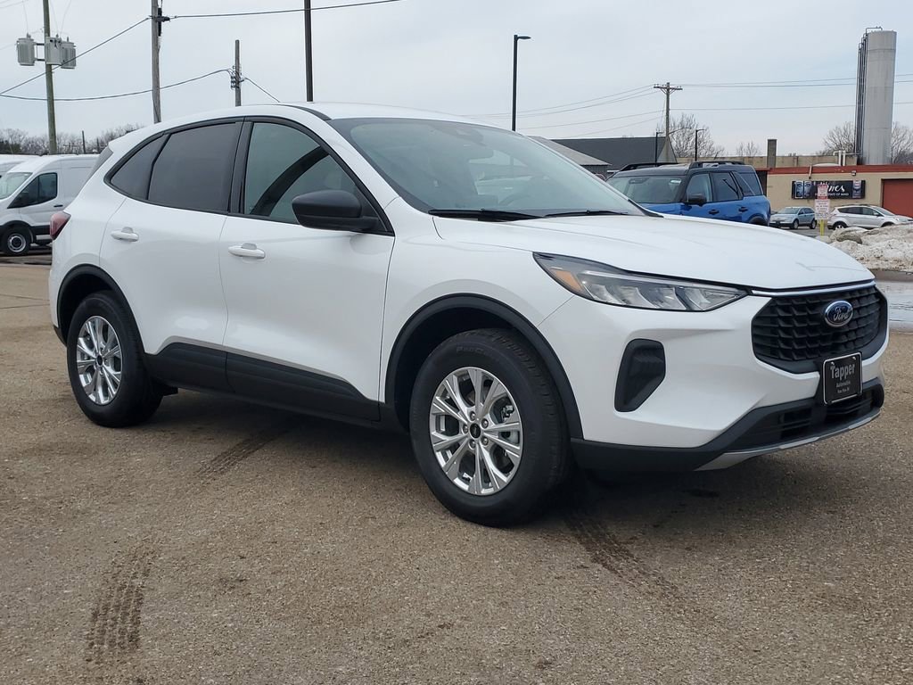 New 2026 Ford Escape Active w/ Cold Weather Package AWD/4WD image 2