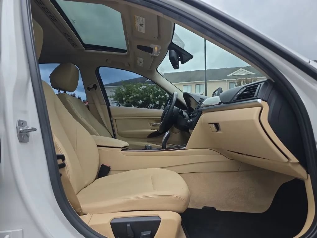 Used 2015 BMW 328i Sedan RWD image 43