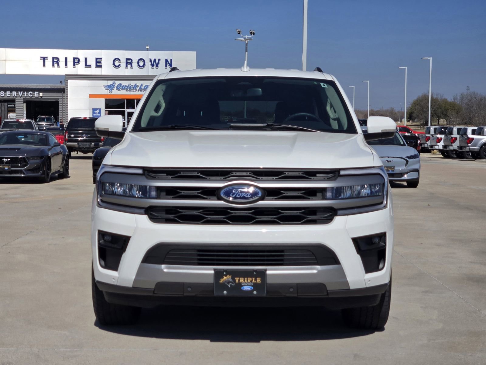 Certified 2023 Ford Expedition Max XLT image 6