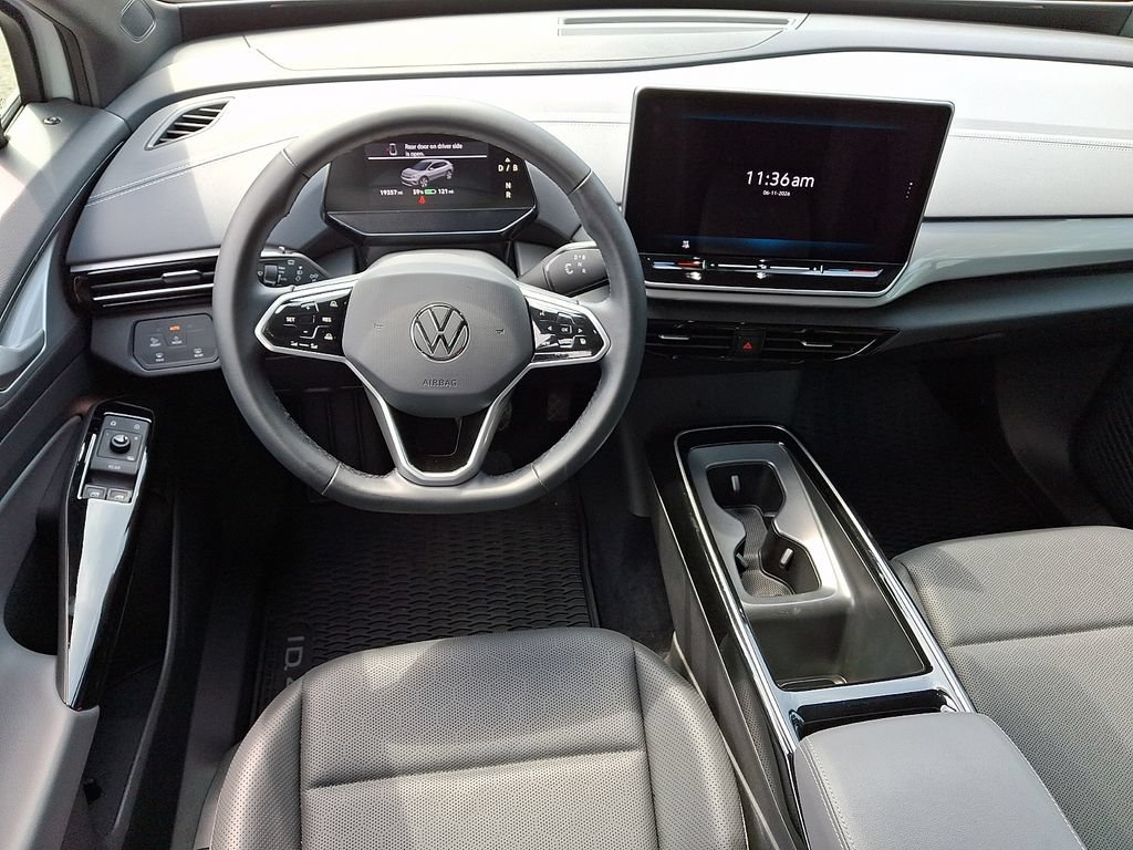 Used 2025 Volkswagen ID.4 Pro S RWD image 9