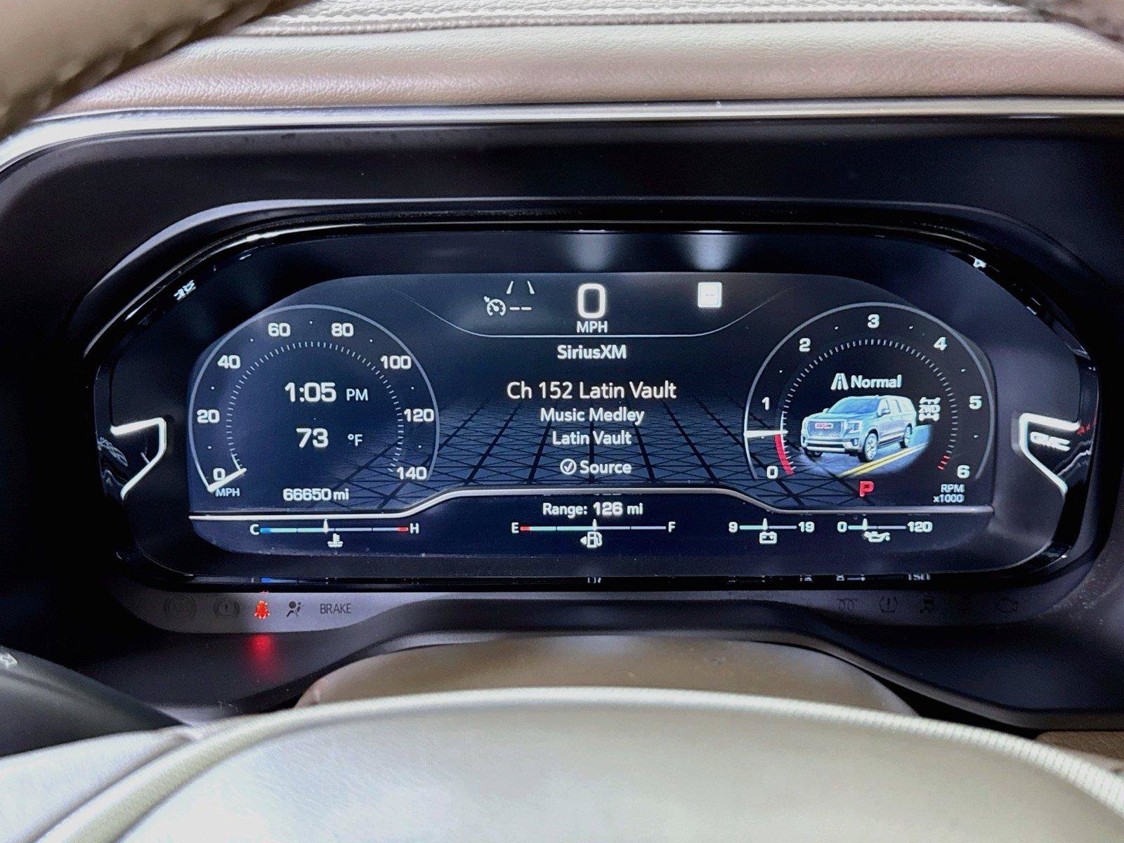 Used 2022 GMC Yukon Denali AWD/4WD image 12