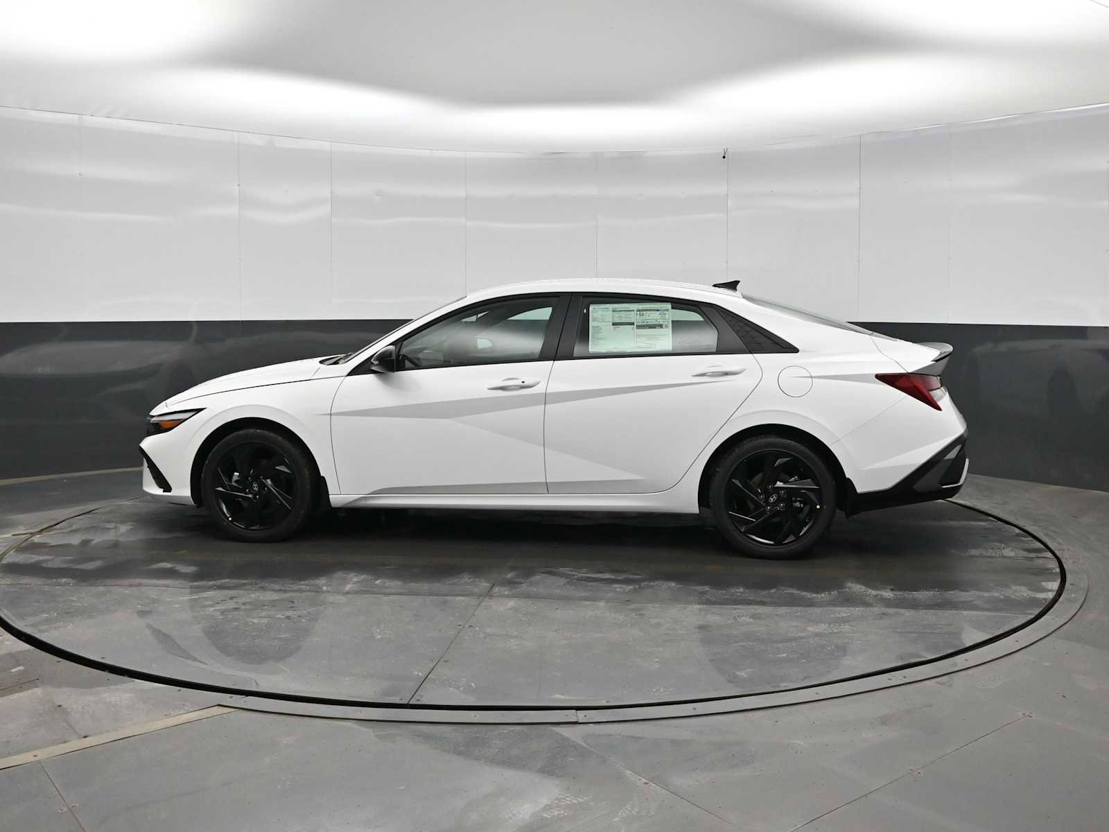 New 2026 Hyundai Elantra Sport image 5