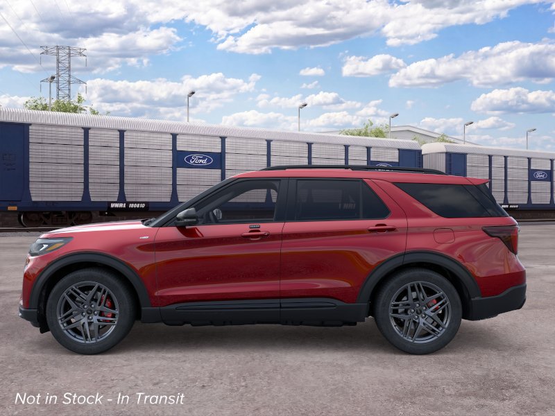 New 2026 Ford Explorer ST-Line w/ ST-Line Street Pack AWD/4WD image 3